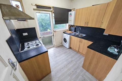 2 bedroom maisonette for sale, Berkeley Close, Ruislip