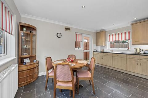 undefined, Layhill Close, Bury St. Edmunds