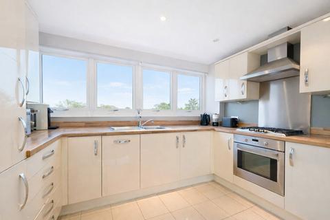 1 bedroom apartment for sale, Skyline Mews, High Wycombe HP12