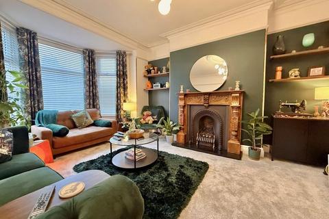 undefined, St. Georges Terrace, Plymouth Stunning Mid terraced period home set over 3 levels