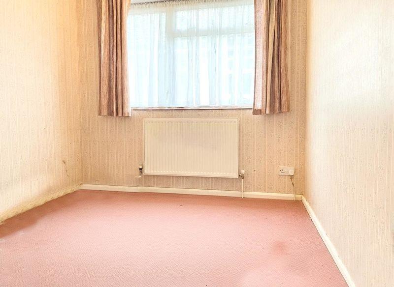 Kirkhurst Close
