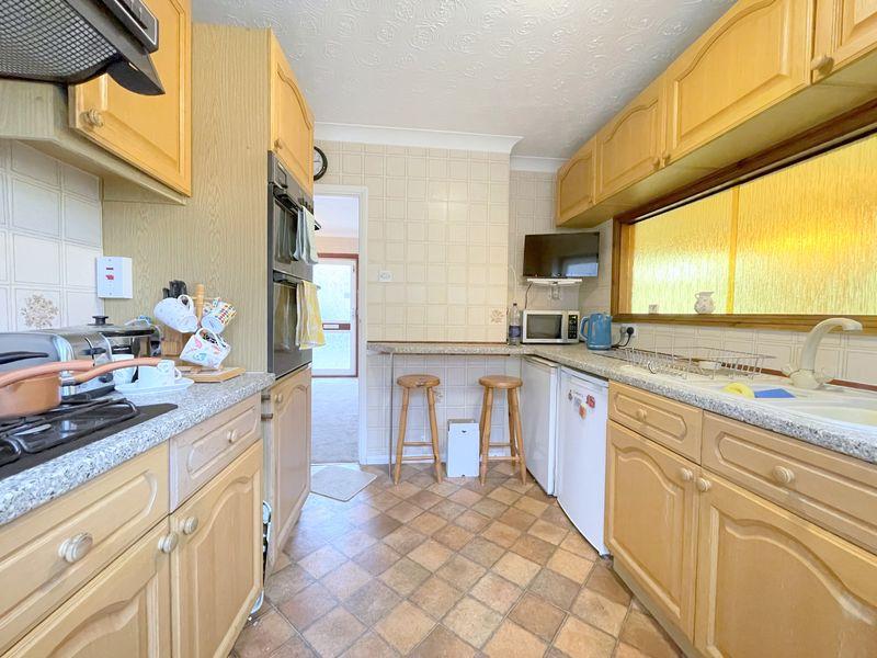 Kirkhurst Close