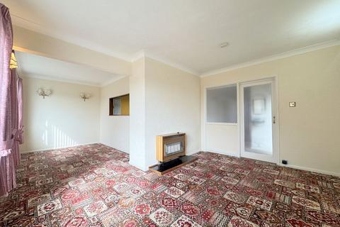 3 bedroom bungalow for sale, Kirkhurst Close, Brightlingsea, CO7