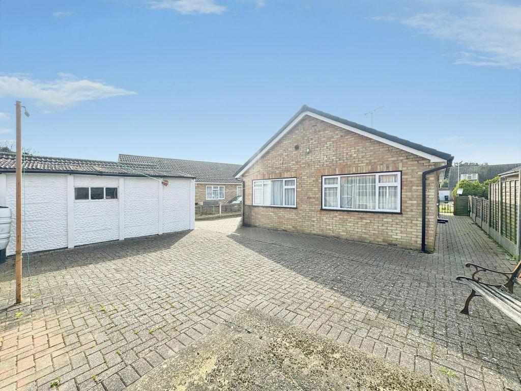Kirkhurst Close