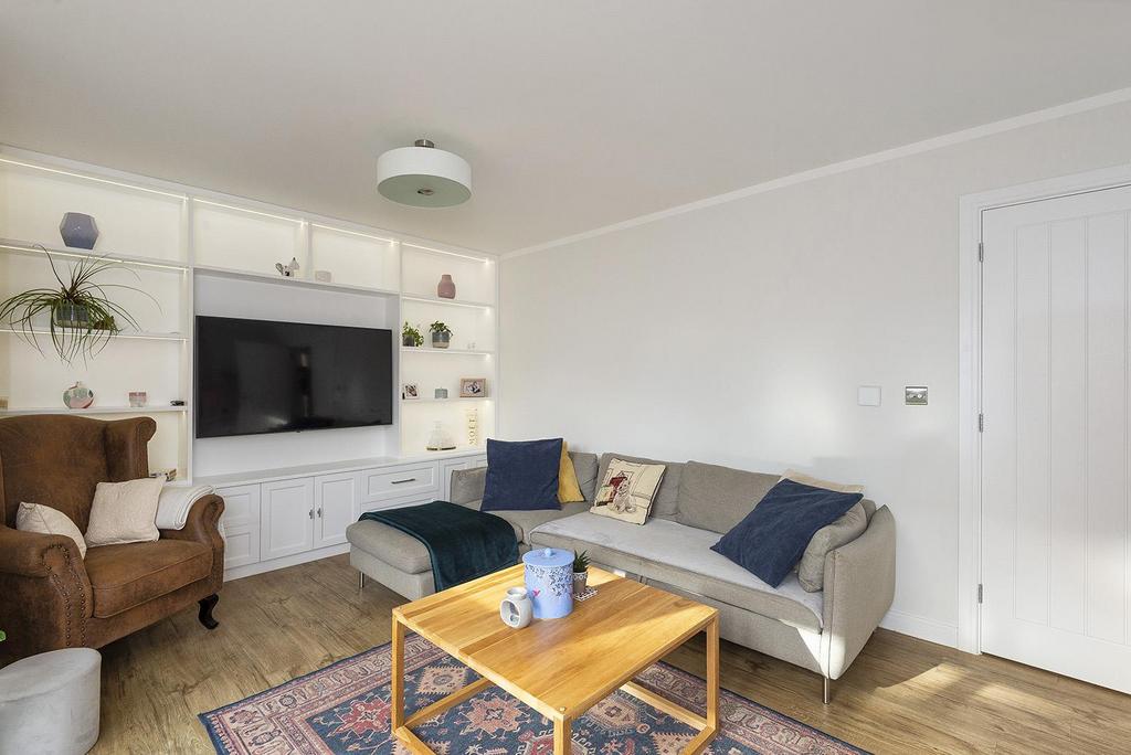 Hailwood Drive, TN8 6 FP 007.jpg