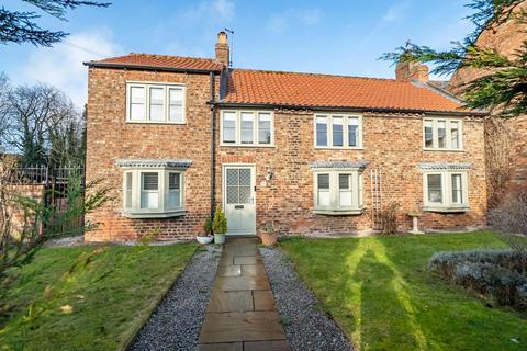 4 bedroom house for sale, The Village, Strensall, York
