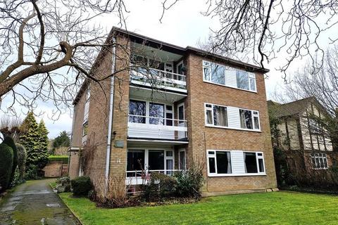 1 bedroom flat for sale, The Avenue, Hatch End