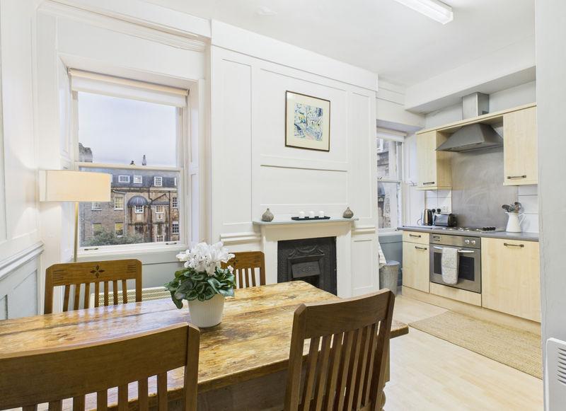Kitchen diner