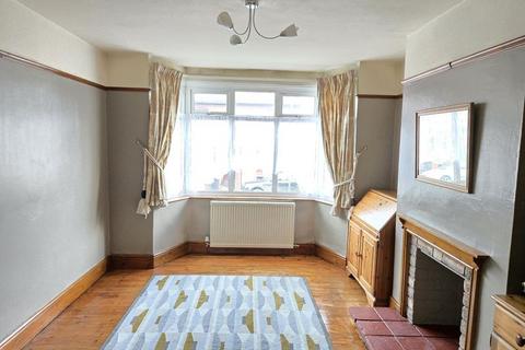 3 bedroom house to rent, Dibdale Street, Dudley