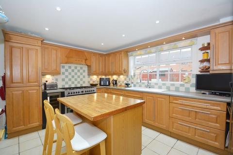 undefined, Penny Cress Road, Minster