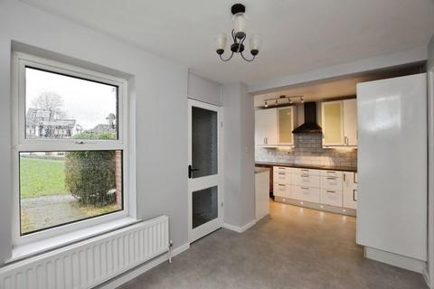 3 bedroom end of terrace house for sale, Saxon Leas, Salisbury           *VIDEO TOUR*