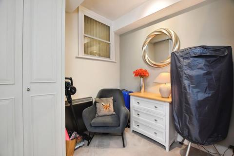 undefined, Brown Street, Salisbury                    *VIDEO TOUR*