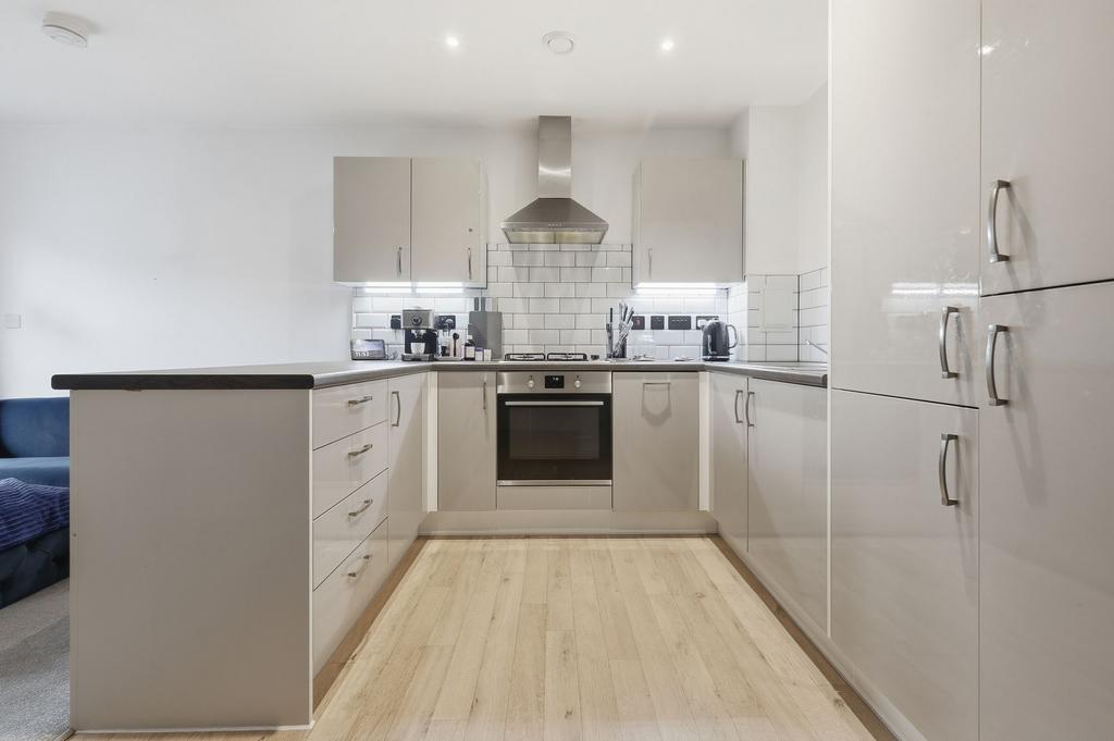 Modern Fitted Kitchen