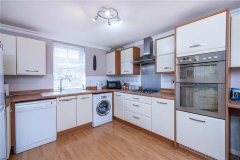 3 bedroom detached house for sale, Cheltenham Court, Bourne, Lincolnshire, PE10