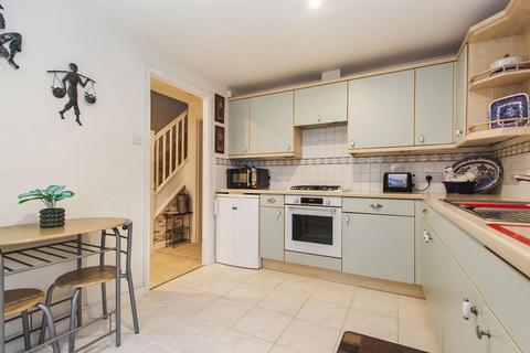 3 bedroom end of terrace house for sale, Chestnut Avenue, Bedford MK43