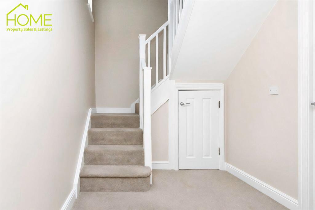 Hall & Stairs