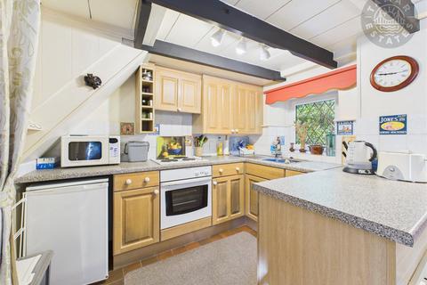 undefined, 'A charming moorland cottage with space to park and unwind'