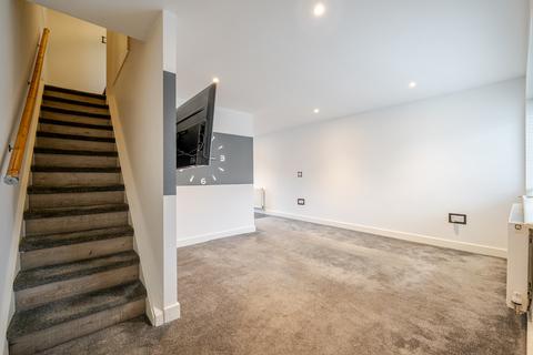 3 bedroom semi-detached house for sale, Linden Road, Barton-under-Needwood, DE13