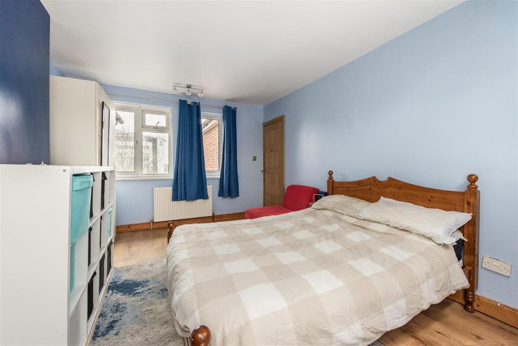 Bedroom 3.jpg
