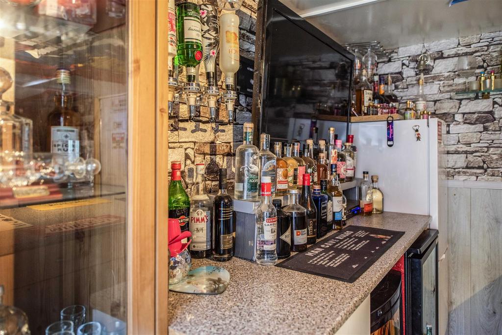 Bar.jpg