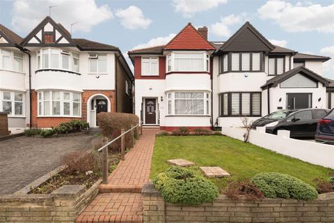 3 bedroom semi-detached house for sale, Hampden Way, London N14