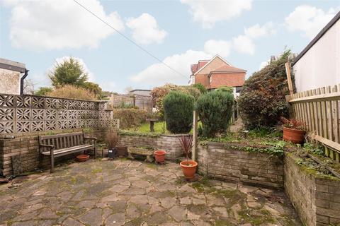3 bedroom semi-detached house for sale, Hampden Way, London N14
