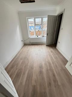 undefined, 4 Sutherland Drive, Colliers Wood, Tooting, South Wimbledon, London, SW19 2UJ