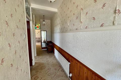 undefined, Connaught Road, Rayleigh, Essex, SS6 8UT