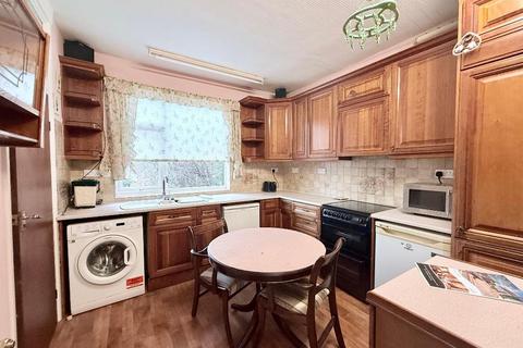 undefined, Connaught Road, Rayleigh, Essex, SS6 8UT