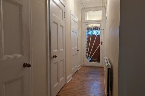 2 bedroom flat to rent, Gilmerton Road, Gilmerton EH17