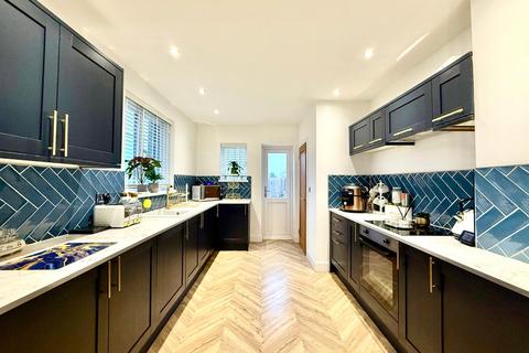 3 bedroom semi-detached house for sale, Christchurch Road, Newport NP19