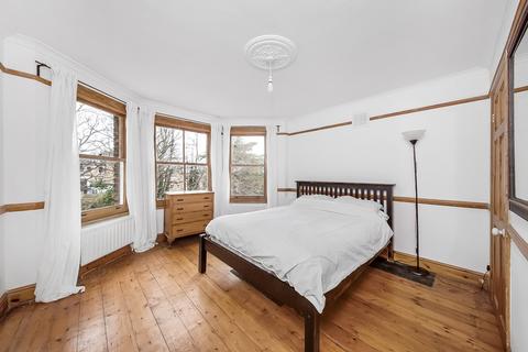 2 bedroom apartment for sale, Victoria Crescent, London, SE19