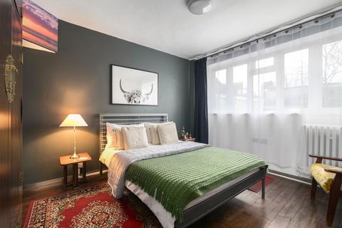 1 bedroom flat for sale, Acre Lane, London SW2