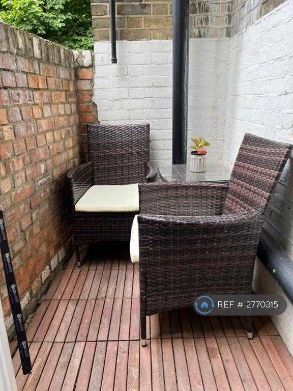 Private Outside Area
