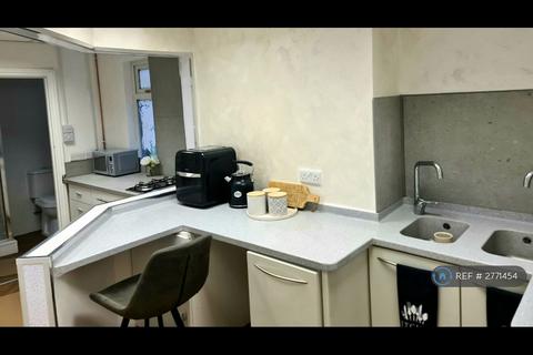 undefined, High Street, Wolstanton, Newcastle-Under-Lyme, ST5