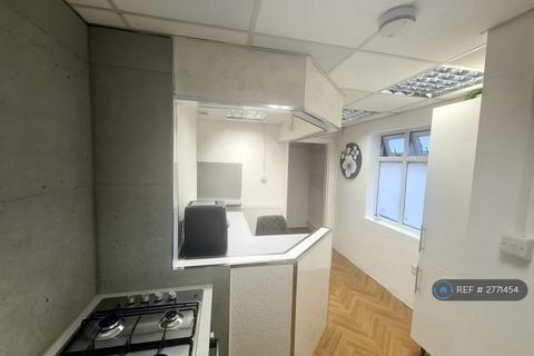 undefined, High Street, Wolstanton, Newcastle-Under-Lyme, ST5