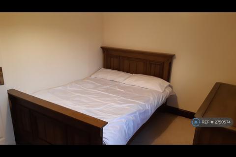 1 bedroom in a house share to rent, Brockford Street, Stowmarket, IP14