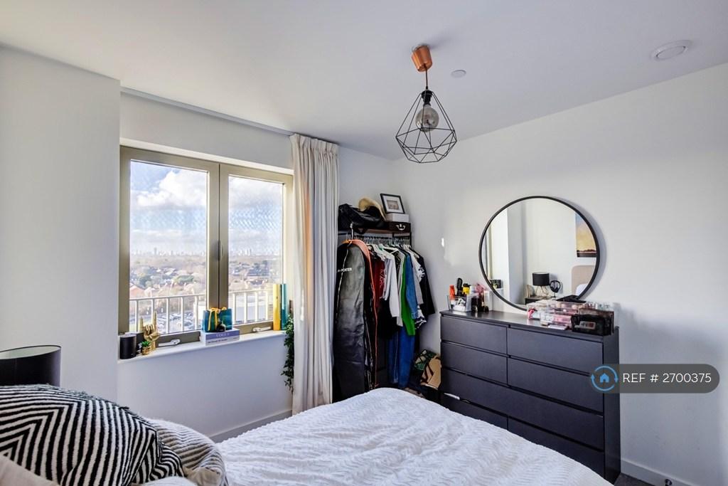 2nd Bedroom