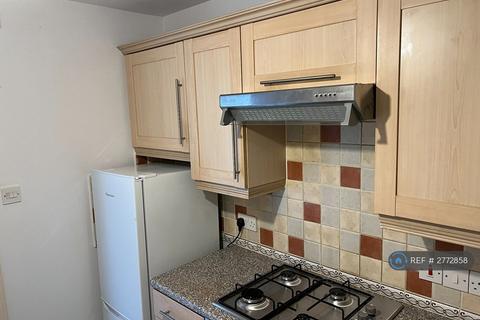 2 bedroom flat to rent, South Fort Street, Edinburgh, EH6