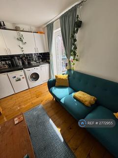 1 bedroom flat to rent, Kentish Town Road, London, NW1