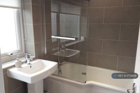 4 bedroom terraced house to rent, Queensland Avenue, Coventry, CV5