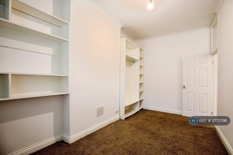 undefined, Whitehorse Lane, London, SE25