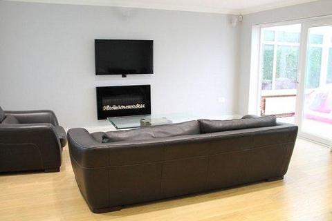 3 bedroom detached house for sale, Huggins Lane , North Mymms, Welham Green , AL9