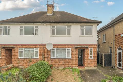 Holwell Place, Pinner