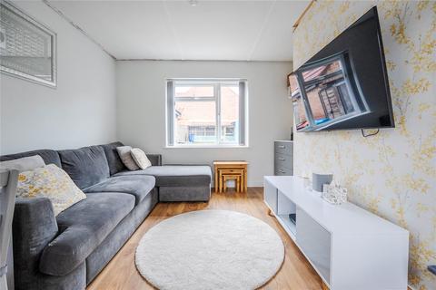 2 bedroom terraced house for sale, Saffron Street, Bletchley MK2