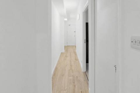 2 bedroom flat to rent, Church Studios, London  NW1