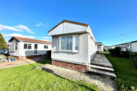 undefined, Main Road, Tower Park, Hullbridge, Essex, SS5