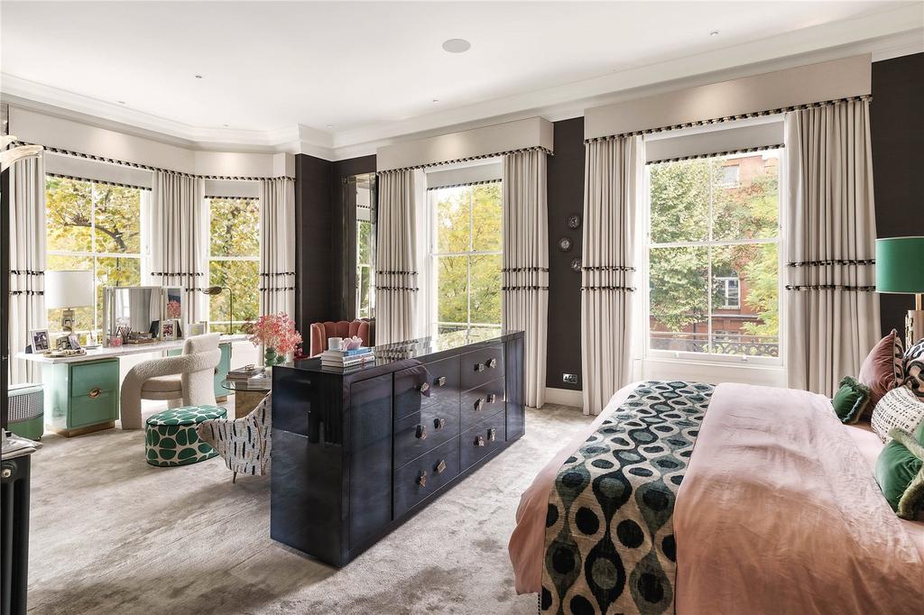 Principal Bedroom