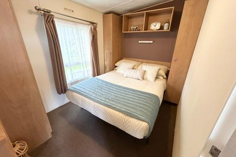 4 bedroom bungalow for sale, Delta Feria, Waterside Holiday Park, Paignton