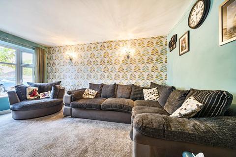 undefined, Doddington Close, Reading RG6